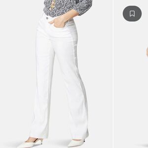 nydj NWT optic white wide leg lift tuck jeans with stretch